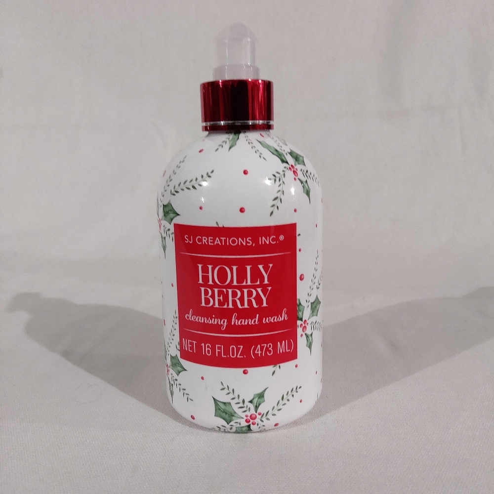 NEW SJ Creations, INC. Holly and Berry Scented Hand Soap 16oz